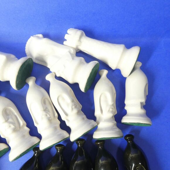 Duncan Ceramic Medieval Chess Set AS IS INCOMPLETE Replacement Pieces - Picture 10 of 11
